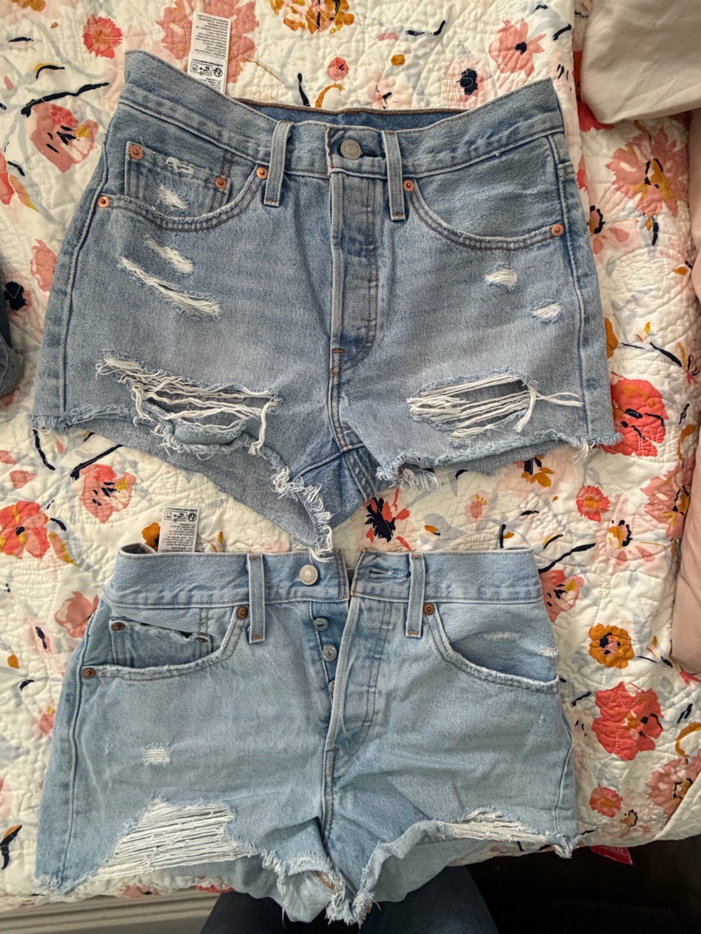 Levi shorts 501